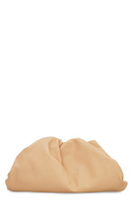 Carica l'immagine nel visualizzatore di Gallery, Pouch leather clutch