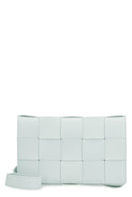 Carica l'immagine nel visualizzatore di Gallery, Cassette leather crossbody bag