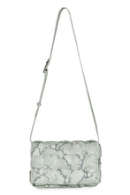 Carica l'immagine nel visualizzatore di Gallery, Padded Cassette leather crossbody bag