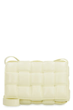 Carica l'immagine nel visualizzatore di Gallery, Padded Cassette leather crossbody bag