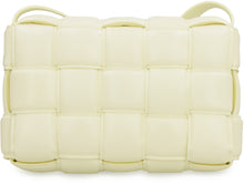 Carica l'immagine nel visualizzatore di Gallery, Padded Cassette leather crossbody bag