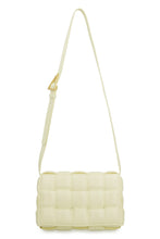 Carica l'immagine nel visualizzatore di Gallery, Padded Cassette leather crossbody bag