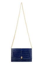 Carica l'immagine nel visualizzatore di Gallery, Skull leather crossbody bag