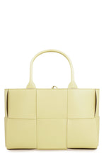 Carica l'immagine nel visualizzatore di Gallery, Arco leather tote