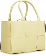 Carica l'immagine nel visualizzatore di Gallery, Arco leather tote
