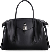 Carica l'immagine nel visualizzatore di Gallery, Antigona Soft leather shoulder bag