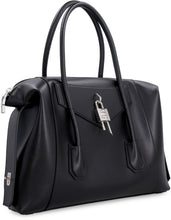 Carica l'immagine nel visualizzatore di Gallery, Antigona Soft leather shoulder bag