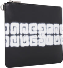 Carica l'immagine nel visualizzatore di Gallery, Chito X GIVENCHY - Logo detail flat leather pouch