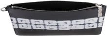 Carica l'immagine nel visualizzatore di Gallery, Chito X GIVENCHY - Logo detail flat leather pouch