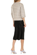 Carica l'immagine nel visualizzatore di Gallery, Snap button fastening down jacket