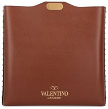Carica l'immagine nel visualizzatore di Gallery, Valentino Garavani - Rockstud Alcove leather crossbody bag