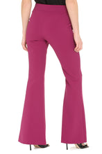 Carica l&#39;immagine nel visualizzatore di Gallery, Flared crêpe trousers
