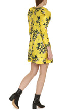 Carica l&#39;immagine nel visualizzatore di Gallery, Dress with floral print
