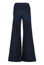 Load image into Gallery viewer, The Swooner Patch Roller Skimp jeans
