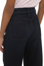 Load image into Gallery viewer, The Swooner Patch Roller Skimp jeans
