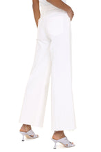 Load image into Gallery viewer, The Tomcat Roller Fray wide jeans
