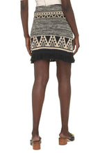 Carica l&#39;immagine nel visualizzatore di Gallery, Almonte knitted mini skirt
