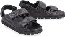 Carica l&#39;immagine nel visualizzatore di Gallery, Quilted leather strap-sandals
