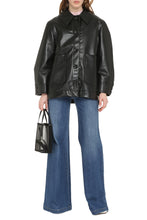 Carica l&#39;immagine nel visualizzatore di Gallery, Angelica Vegan leather jacket
