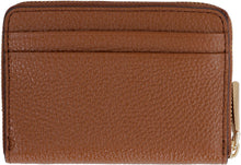 Carica l&#39;immagine nel visualizzatore di Gallery, Grainy leather wallet
