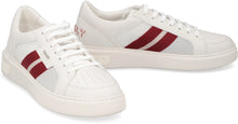 Carica l&#39;immagine nel visualizzatore di Gallery, Melys-T leather and fabric low-top sneakers
