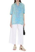 Load image into Gallery viewer, Printed silk shirt
