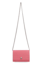 Carica l&#39;immagine nel visualizzatore di Gallery, Skull croco-print leather clutch
