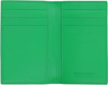 Carica l&#39;immagine nel visualizzatore di Gallery, Intrecciato card case
