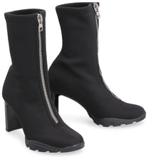 Carica l&#39;immagine nel visualizzatore di Gallery, Slim Tread ankle boots
