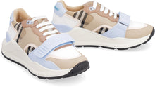 Carica l&#39;immagine nel visualizzatore di Gallery, Fabric low-top sneakers
