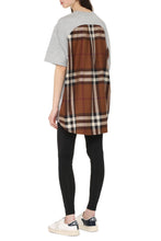 Load image into Gallery viewer, Oversize cotton t-shirt
