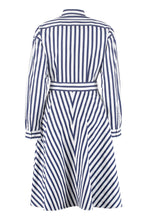 Carica l&#39;immagine nel visualizzatore di Gallery, Striped cotton shirtdress
