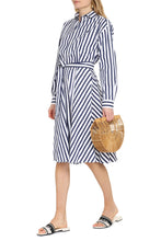 Carica l&#39;immagine nel visualizzatore di Gallery, Striped cotton shirtdress
