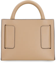 Carica l&#39;immagine nel visualizzatore di Gallery, Bobby 18 leather handbag
