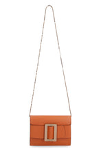 Carica l&#39;immagine nel visualizzatore di Gallery, Buckle Travel Case leather clutch
