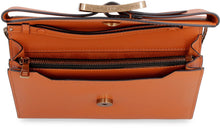 Carica l&#39;immagine nel visualizzatore di Gallery, Buckle Travel Case leather clutch
