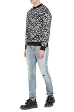 Carica l&#39;immagine nel visualizzatore di Gallery, All over logo crew-neck sweater
