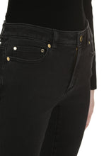 Load image into Gallery viewer, Selma skinny jeans
