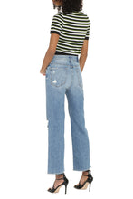 Carica l&#39;immagine nel visualizzatore di Gallery, Striped knit T-shirt
