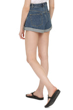 Load image into Gallery viewer, titolo tradotto
