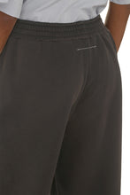 Carica l&#39;immagine nel visualizzatore di Gallery, Cotton track-pants
