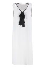 Carica l&#39;immagine nel visualizzatore di Gallery, Silk-blend top
