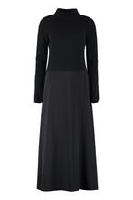 Carica l&#39;immagine nel visualizzatore di Gallery, Wool-blend dress
