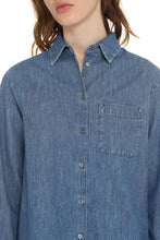 Carica l&#39;immagine nel visualizzatore di Gallery, Denim shirt
